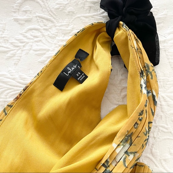 NWOT Lulus Such Sophistication Yellow Floral Print Pleated Maxi Dress Xsmall - Picture 7 of 12